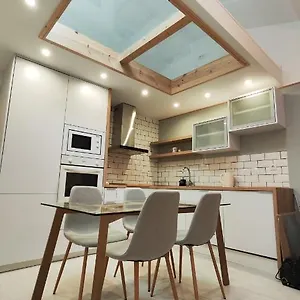 Monsanto Park Apartment